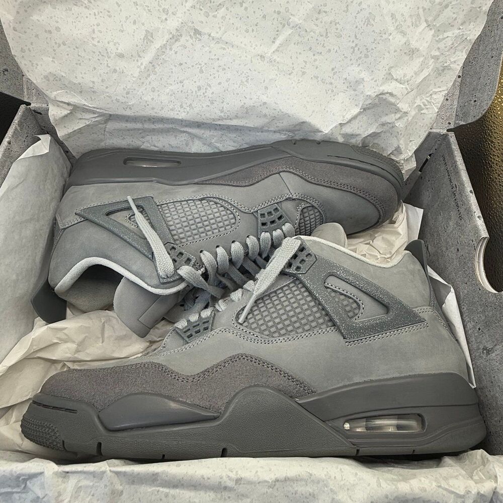 Air Jordan 4 Retro SE “Wet Cement” Size 10.5 (Clean)